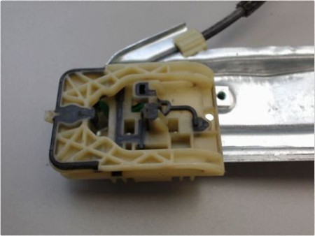 MECANISME LEVE-GLACE AVANT DROIT FORD T.CONNECT