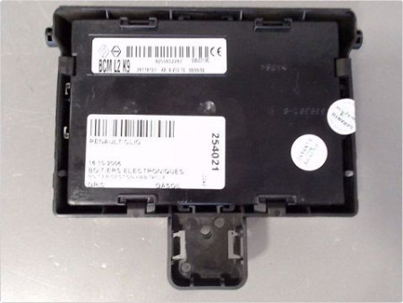 BOITIER GESTION HABITACLE RENAULT CLIO