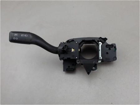 COMMANDE CLIGNOTANT AUDI A6