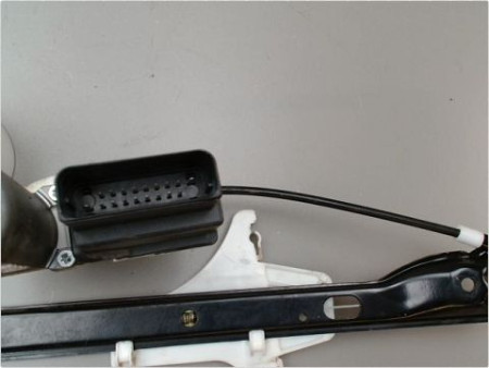 MECANISME LEVE-GLACE ARRIERE DROIT VOLKSWAGEN GOLF