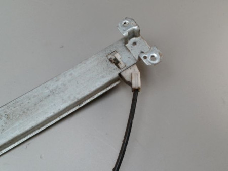 MECANISME LEVE-GLACE ARRIERE DROIT NISSAN KING-CAB