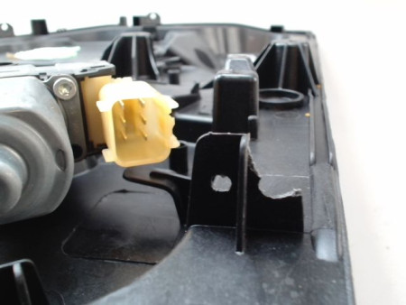 MECANISME LEVE-GLACE AVANT GAUCHE FORD FIESTA