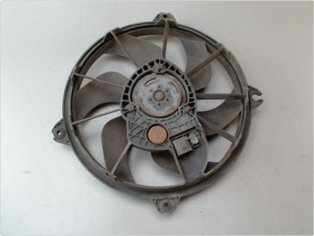 MOTEUR VENTILATEUR RADIATEUR PEUGEOT 407