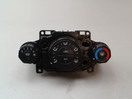 COMMANDE DE CHAUFFAGE FORD FIESTA