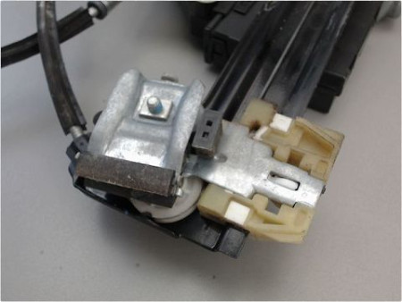 MECANISME LEVE-GLACE AVANT GAUCHE VOLKSWAGEN TOURAN