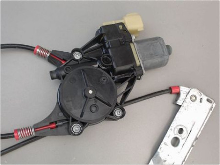 MECANISME LEVE-GLACE AVANT GAUCHE FORD FIESTA