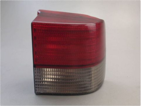 FEU ARRIERE DROIT PEUGEOT 405