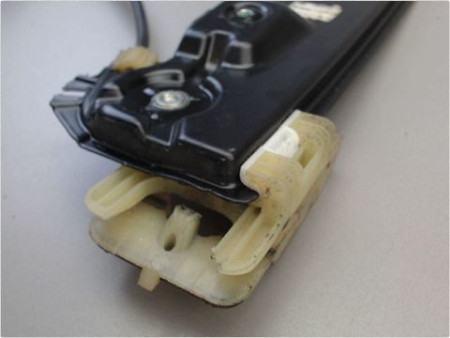 MECANISME LEVE-GLACE AVANT GAUCHE OPEL ASTRA
