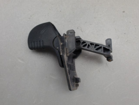 POIGNEE EXTERIEURE PORTE AVANT DROIT RENAULT TWINGO