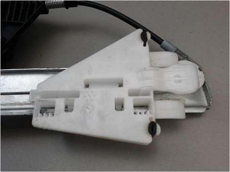 MECANISME LEVE-GLACE ARRIERE GAUCHE ALFA ROMEO 159