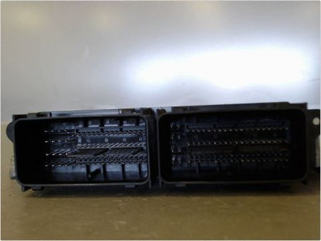 CALCULATEUR MOTEUR FORD B-MAX