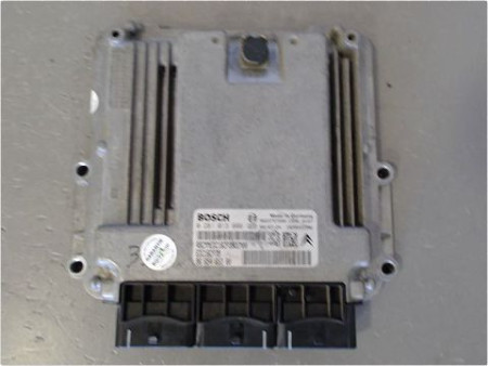 CALCULATEUR MOTEUR PEUGEOT 4007
