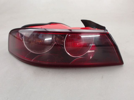 FEU ARRIERE GAUCHE  ALFA ROMEO 159