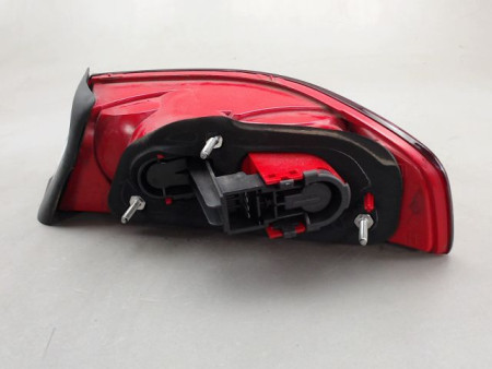 FEU ARRIERE GAUCHE  ALFA ROMEO 159