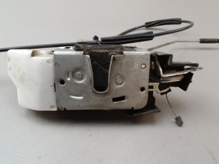 SYSTEME CONDAMNATION AVANT DROIT VOLKSWAGEN FOX