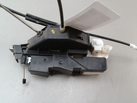 SYSTEME CONDAMNATION AVANT DROIT VOLKSWAGEN FOX