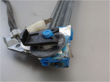 MECANISME LEVE-GLACE AVANT DROIT RENAULT LAGUNA