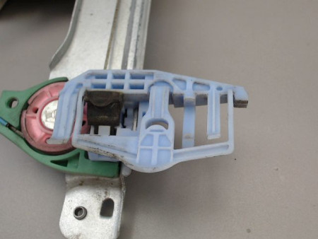 MECANISME LEVE-GLACE AVANT GAUCHE CITROEN C2