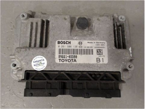 CALCULATEUR MOTEUR TOYOTA YARIS