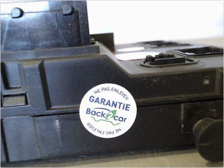 BOITIER GESTION HABITACLE PEUGEOT 206