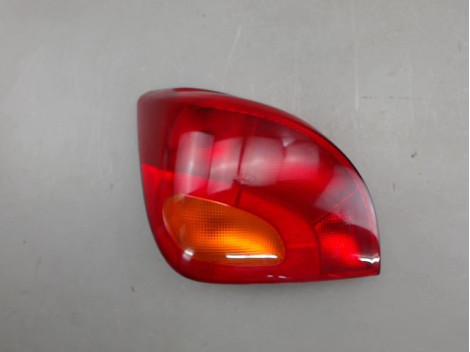 FEU ARRIERE GAUCHE  FORD FIESTA