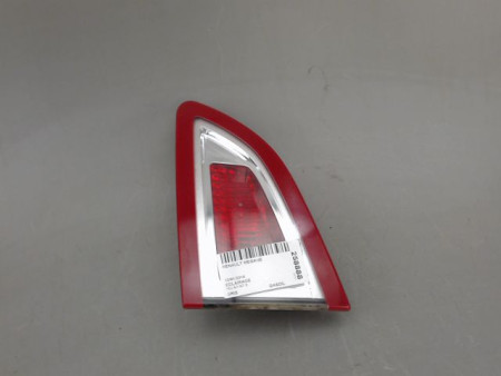 FEU ARRIERE INTERIEUR DROIT RENAULT MEGANE