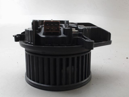 MOTEUR VENTILATEUR CHAUFFAGE AUDI A4