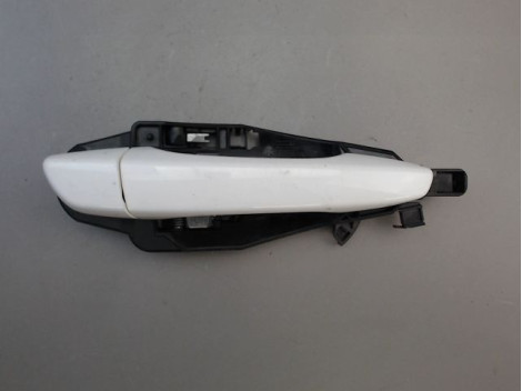 POIGNEE EXTERIEURE PORTE AVANT DROIT PEUGEOT 3008