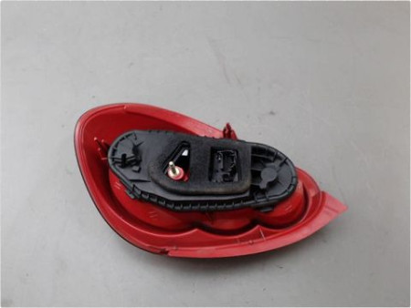 FEU ARRIERE GAUCHE  TOYOTA AYGO