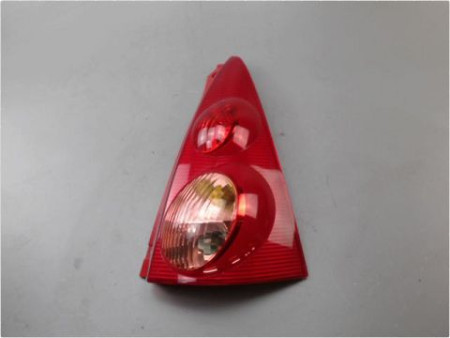 FEU ARRIERE DROIT PEUGEOT 107