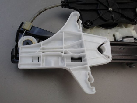 MECANISME LEVE-GLACE ARRIERE DROIT VOLKSWAGEN PASSAT