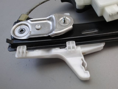 MECANISME LEVE-GLACE ARRIERE GAUCHE VOLKSWAGEN PASSAT