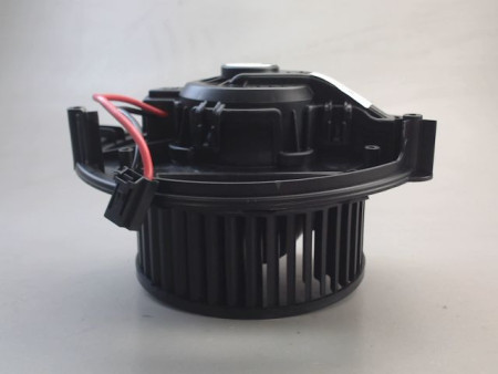 MOTEUR VENTILATEUR CHAUFFAGE VOLKSWAGEN PASSAT