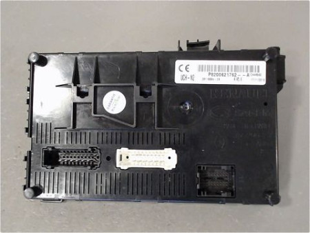 BOITIER GESTION HABITACLE RENAULT CLIO