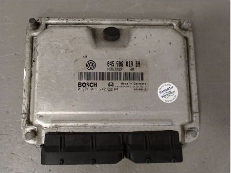 CALCULATEUR MOTEUR VOLKSWAGEN POLO