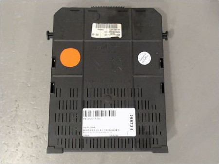 BOITIER GESTION HABITACLE PEUGEOT 307