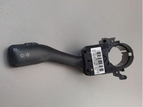 COMMANDE CLIGNOTANT SEAT LEON