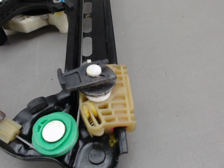 MECANISME LEVE-GLACE AVANT GAUCHE CITROEN C4