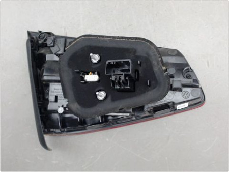 FEU ARRIERE INTERIEUR DROIT VOLKSWAGEN PASSAT
