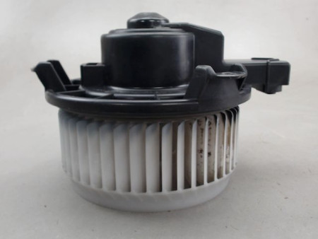 MOTEUR VENTILATEUR CHAUFFAGE TOYOTA L.CRUISER