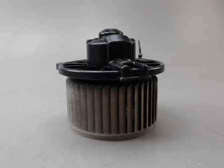 MOTEUR VENTILATEUR CHAUFFAGE TOYOTA YARIS