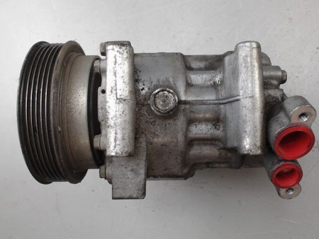 COMPRESSEUR AIR CONDITIONNE RENAULT CLIO