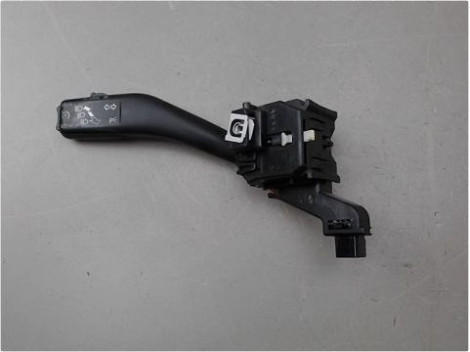 COMMANDE CLIGNOTANT VOLKSWAGEN TOURAN