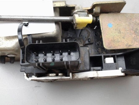 SYSTEME CONDAMNATION AVANT DROIT FORD TRANSIT