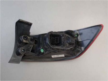 FEU ARRIERE GAUCHE  RENAULT CLIO