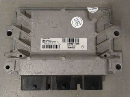 CALCULATEUR MOTEUR RENAULT CLIO