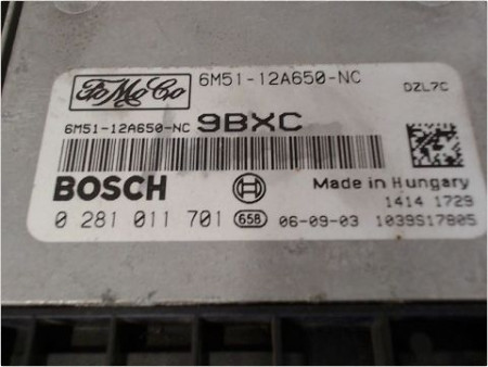 CALCULATEUR MOTEUR FORD FOCUS