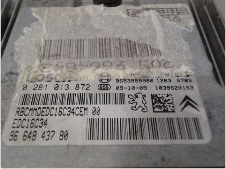 CALCULATEUR MOTEUR PEUGEOT 207