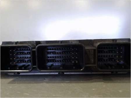 CALCULATEUR MOTEUR PEUGEOT 207