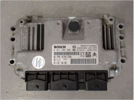 CALCULATEUR MOTEUR CITROEN XSARA